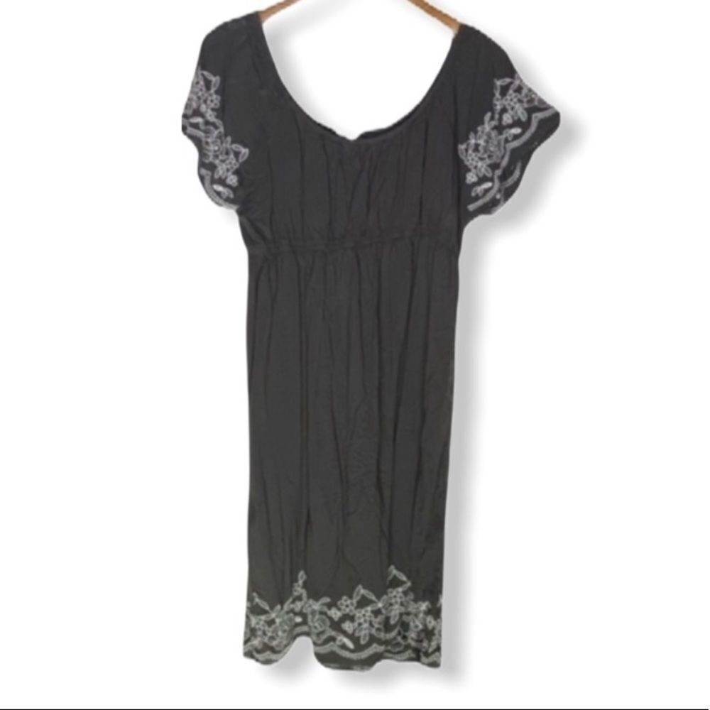 One Clothing Dress‎